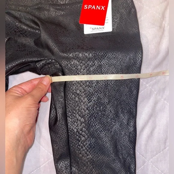SPANX Faux Leather Matte Snake Leggings for Women Tummy Control XS - Picture 10 of 11